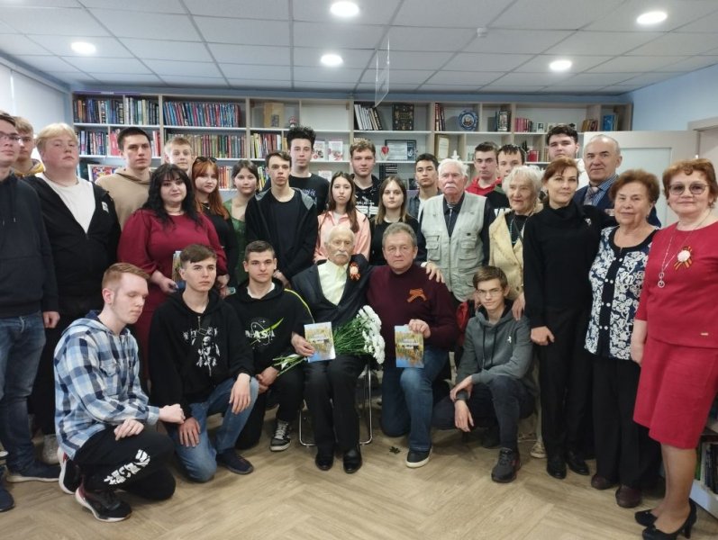 В городе Петушки состоялась презентация книги полковника милиции в отставке Анатолия Васильевича Гаврилова